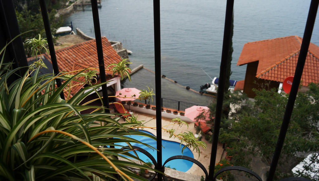 Atitlan Villas Agua Escondida Exterior photo